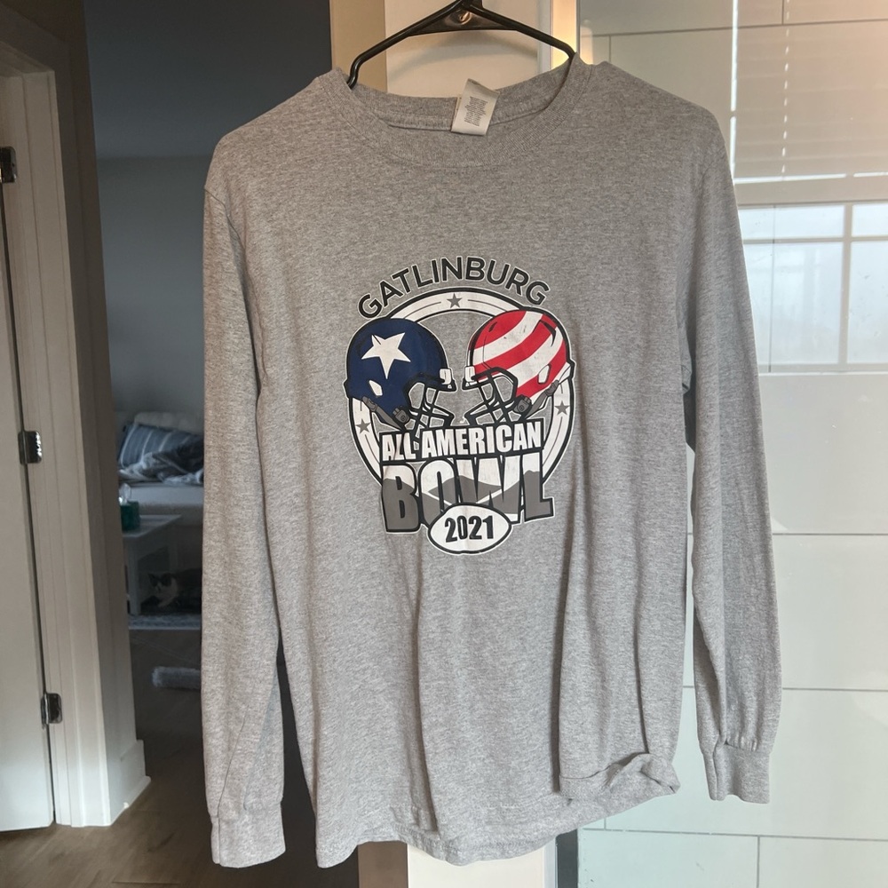 Gildan Gray Long Sleeve Shirt
